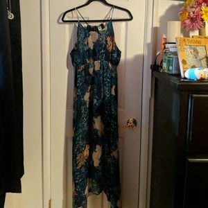 Old Navy maternity summer dress